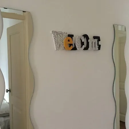 Charming In With Terrace 55m² * ליסבון