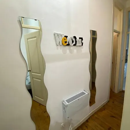 Charming In With Terrace 55m² * ליסבון
